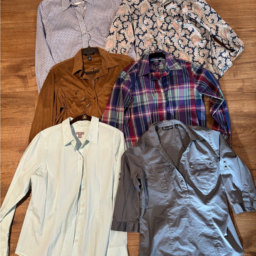 5 Ladies shirts size Medium Casual Button Down Shirts - Gap-Chaps etc Collection
